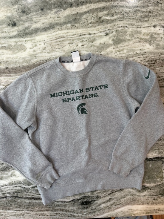 Nike Tops - Nike Michigan State Spartans Grey Crewneck Sweatshirt